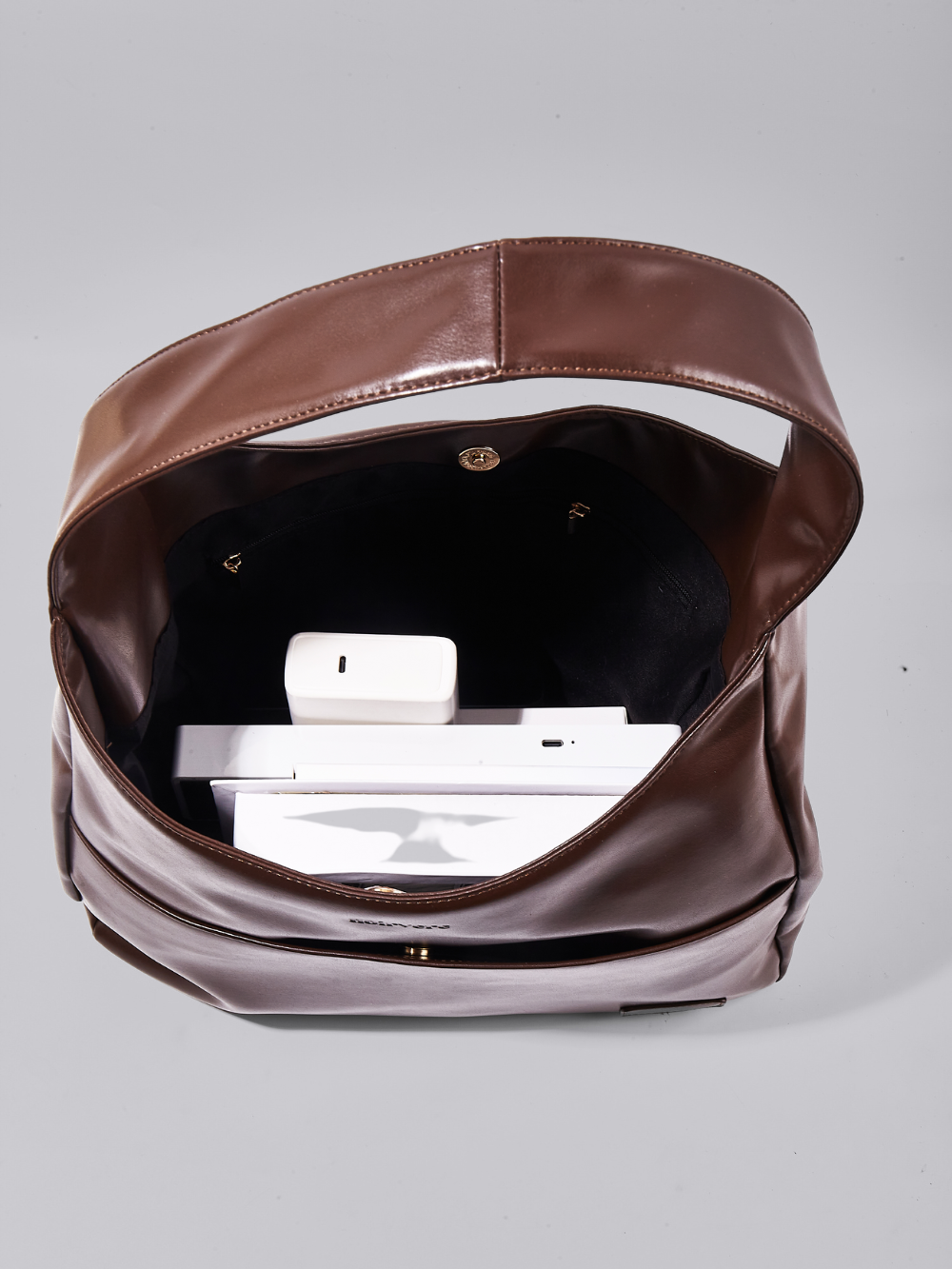 Minimalistisch vegan leer hobo schoudertas