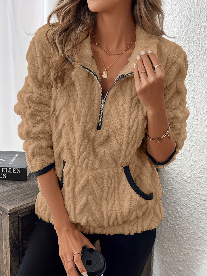Nancy - Fluffy Trui