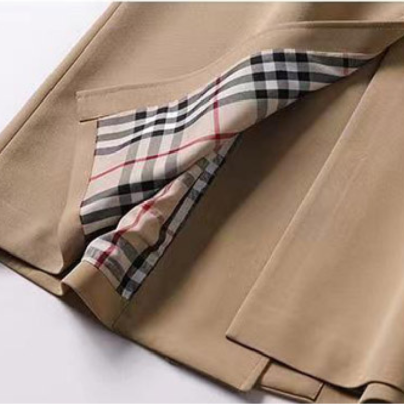 Dames Double-Breasted Bovenkleding met Ceintuur en Klassieke Revers