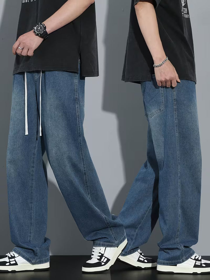 Broek met rechte pijp en losse pasvorm