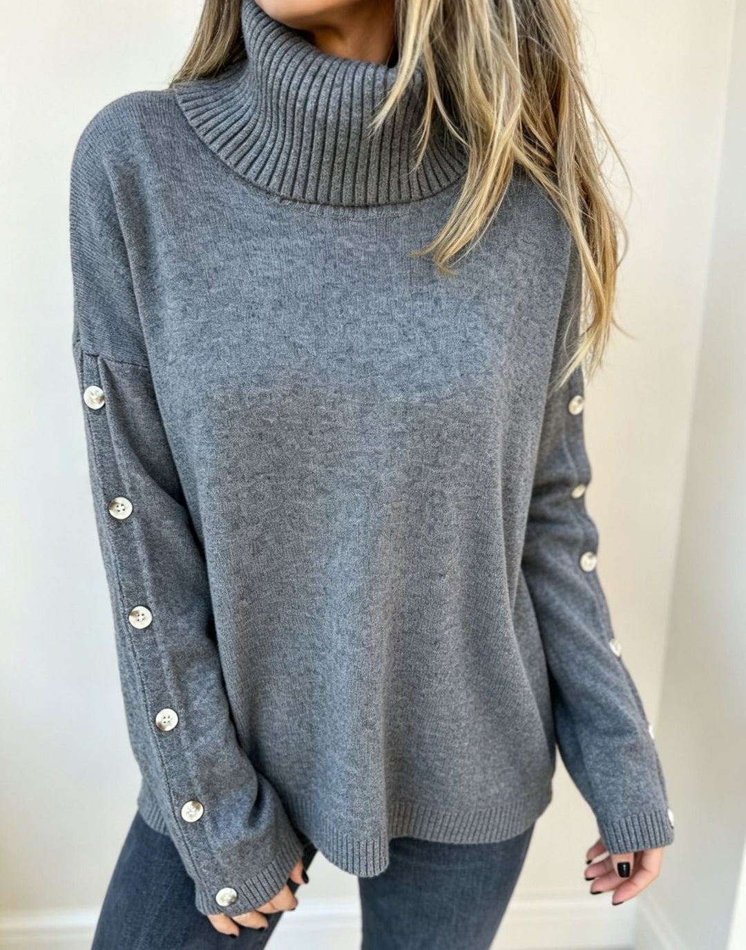Mara | Dames Oversized lange mouwen-Turtleneck-Pullover met Knopen