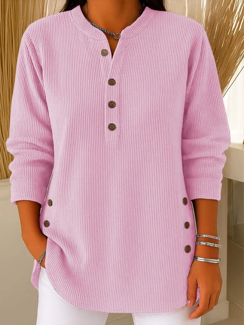 Livia – Trui met elegante knoopaccenten