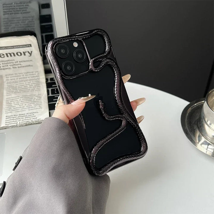 Serpentine Charm iPhone Hoes