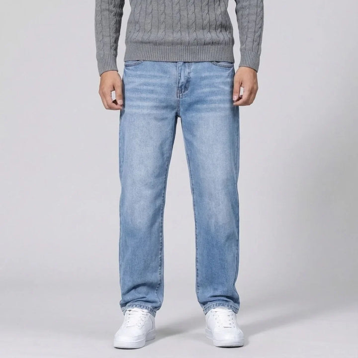 Straight jeans met lichte wassing en regular fit