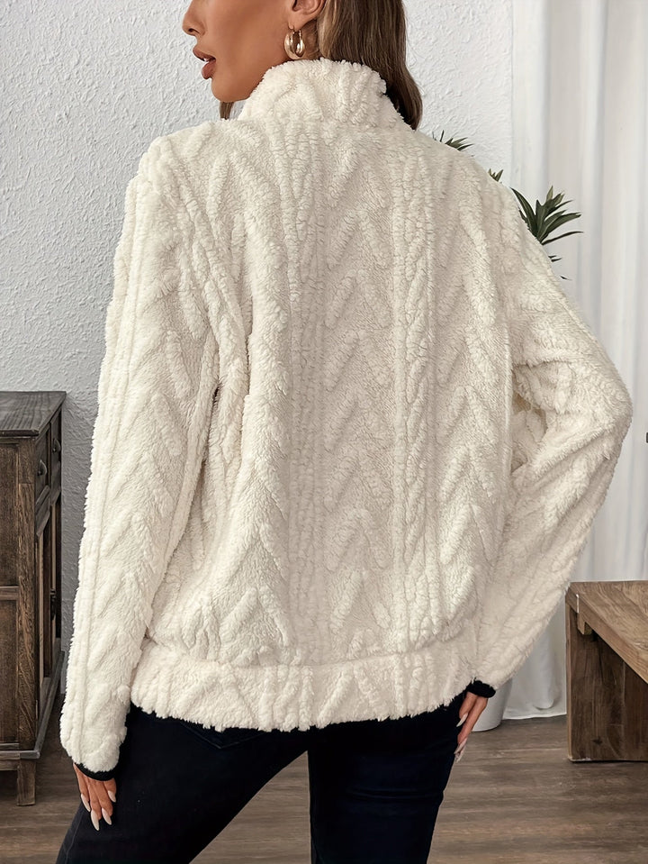 Nancy - Fluffy Trui