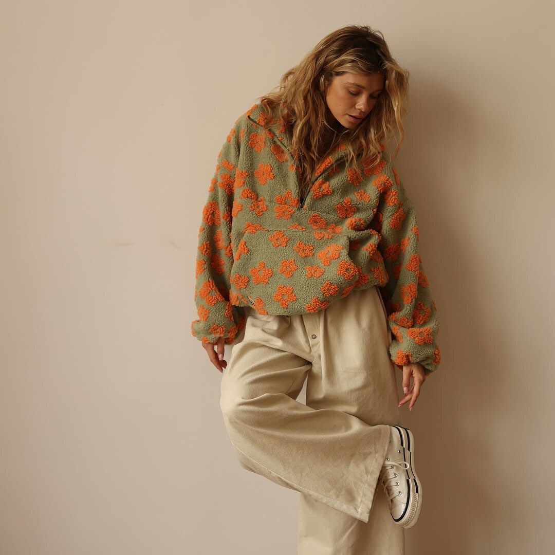 Daisy – Bloom Cozy Fleece