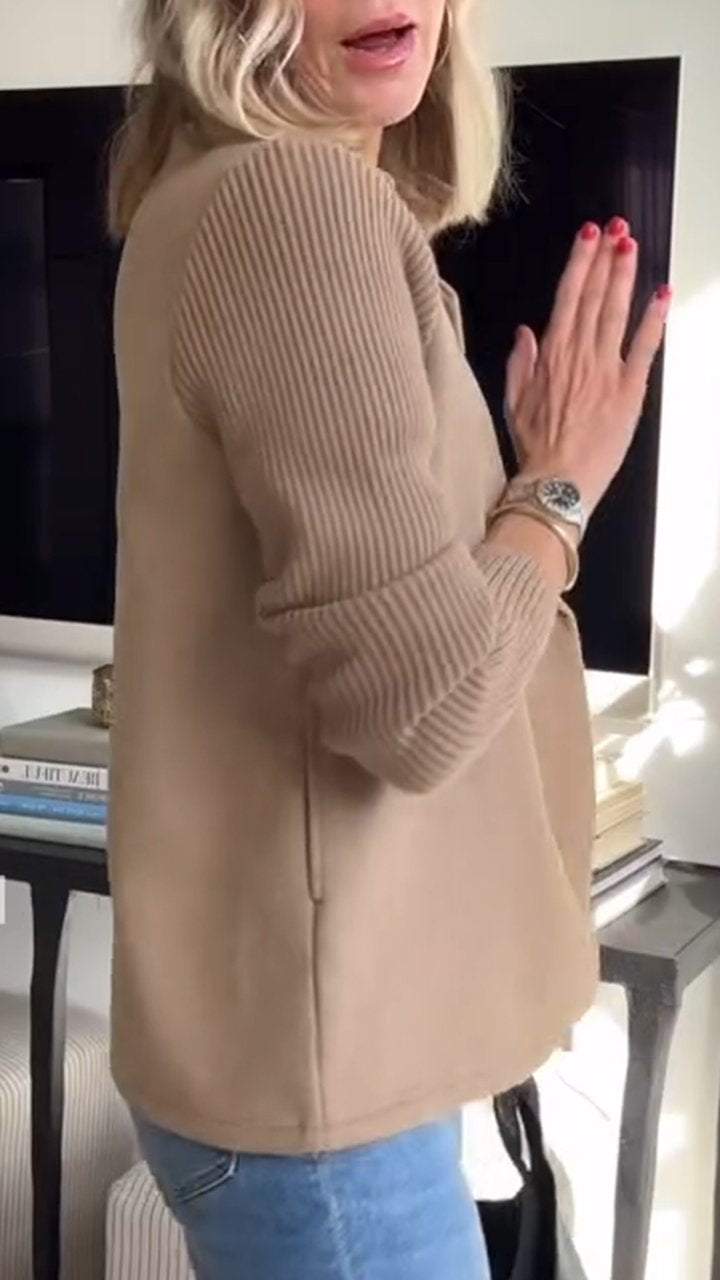 CHLOE – MODERN BREI-MOUW BLAZER
