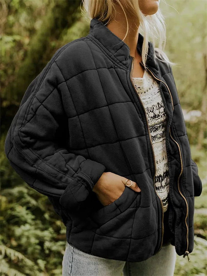 Mara | Zip-Up Poised Chic Jas