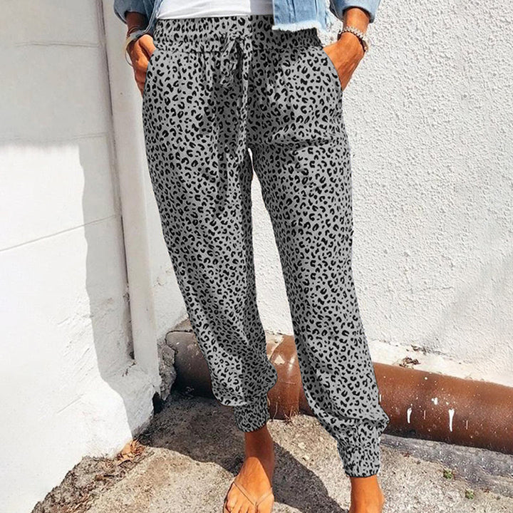 Xandra | Damesbroek met luipaardprint